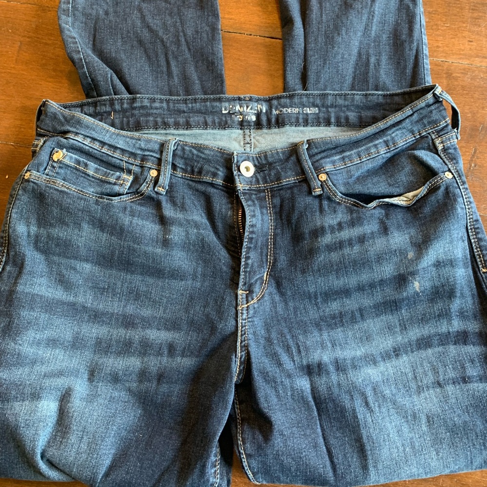 denizen from Levi modern slim pant